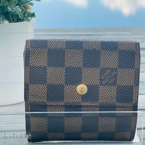 LOUIS VUITTON Wallet - Sale Price